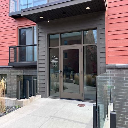 Modern Condo 210 Just Blocks From Lake Michigan Traverse City Exterior foto
