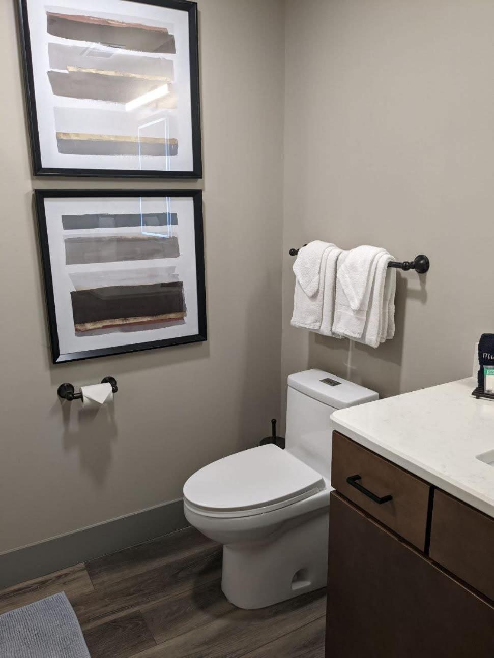 Modern Condo 210 Just Blocks From Lake Michigan Traverse City Exterior foto